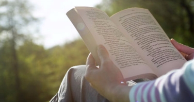 5 Amazing Book Series You Should Read 