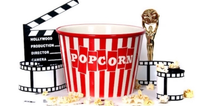 7 chic flicks every girl should watch!