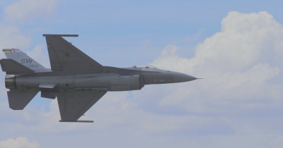 fighter jet