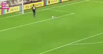 When Usain Bolt Plays Fifa
