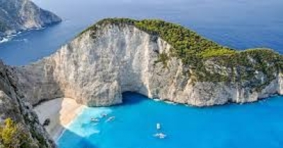 world best sea beach--Jamaica. Matira Beach, Bora Bora, French Polynesia. Palm Beach, Aruba. Reduit Beach, St. Lucia. El Nido, Palawan, Philippines.